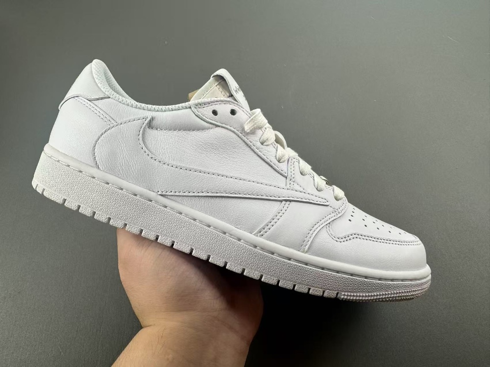 Travis Scott x Air Jordan 1 TD1228-111